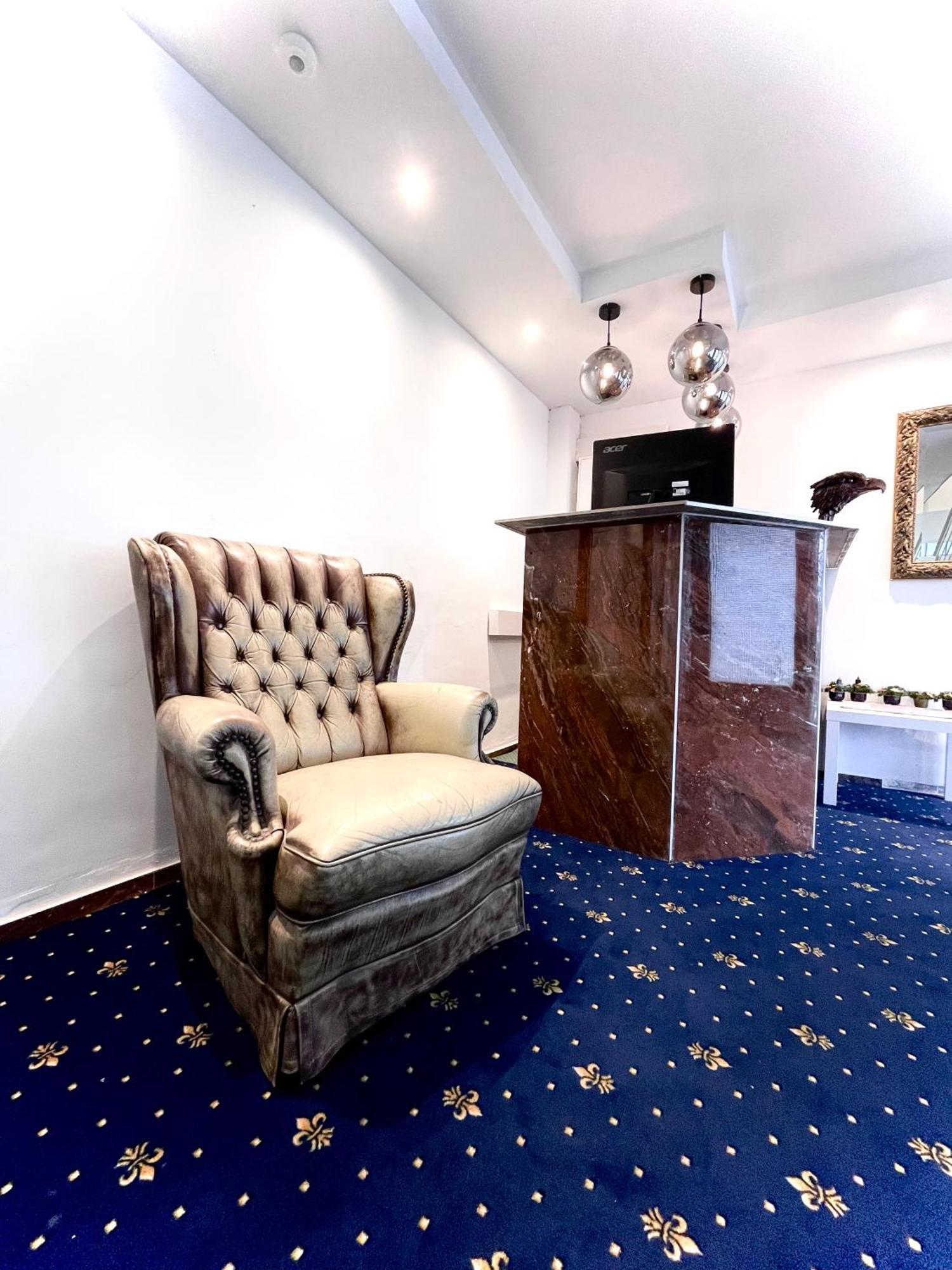 Hotel Hamburg Inn Экстерьер фото