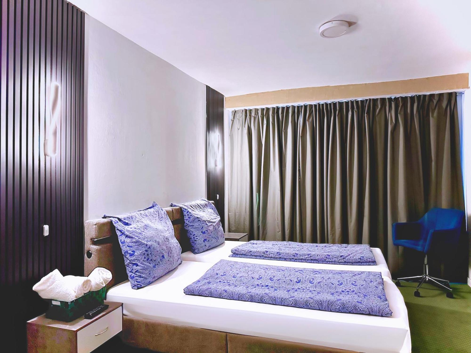 Hotel Hamburg Inn Экстерьер фото